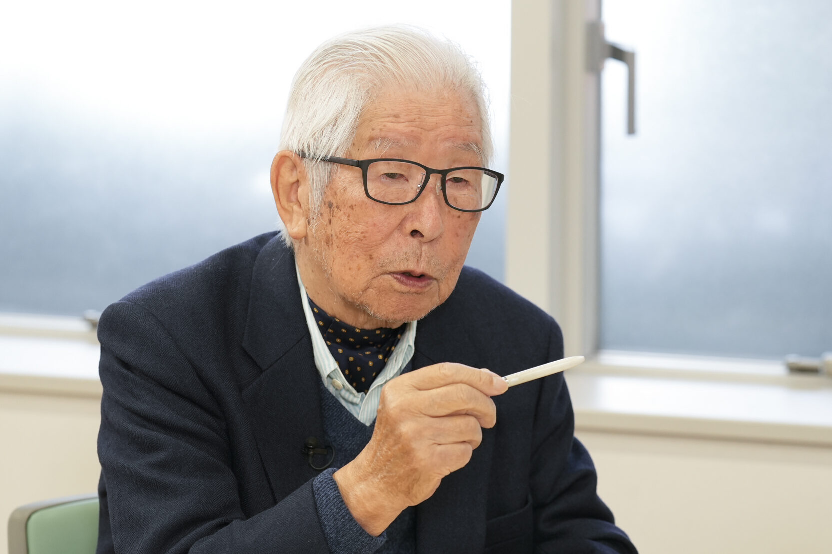 泉 宏